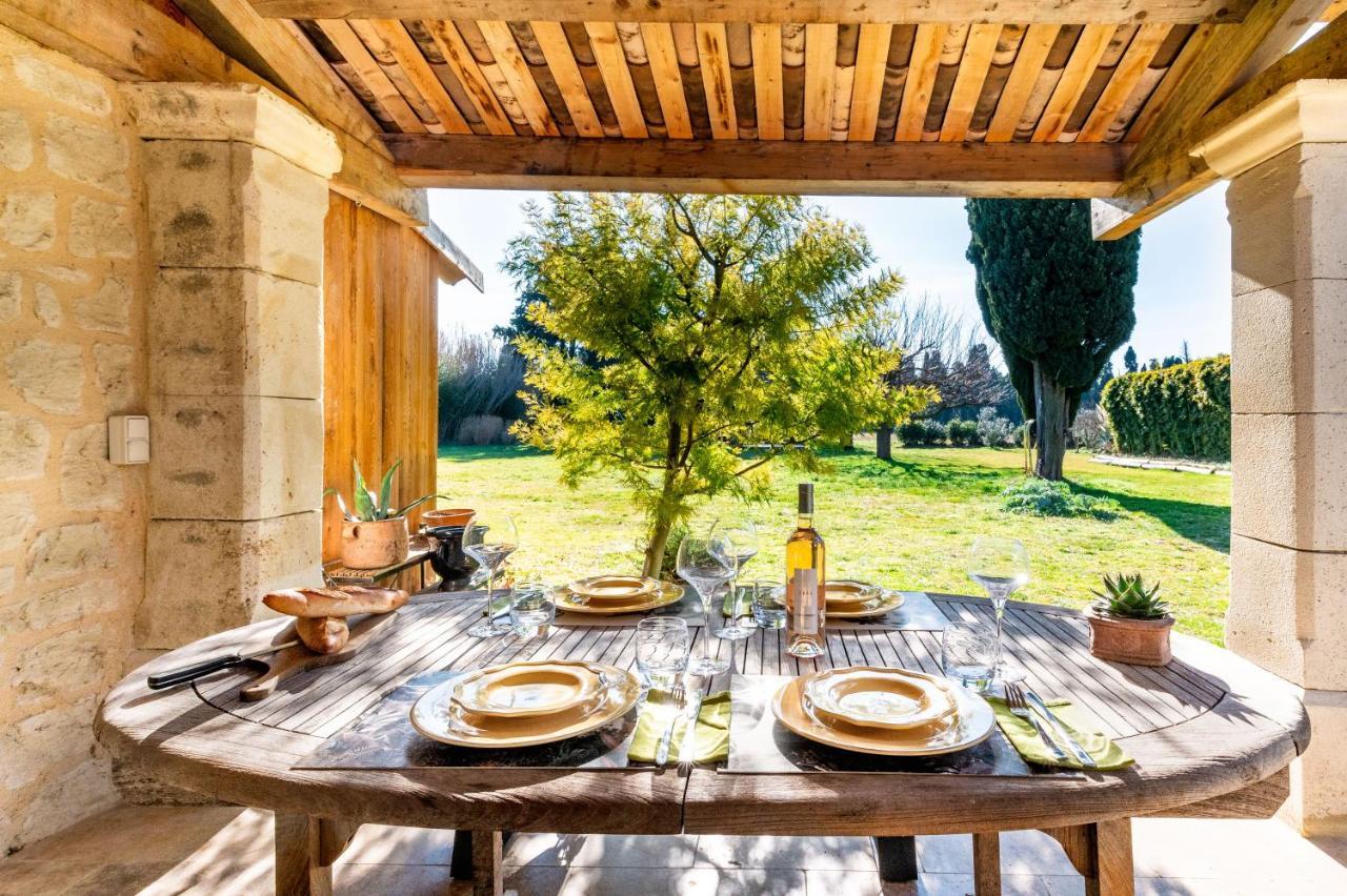 Sous Les Platanes B&B Chateaurenard Bagian luar foto