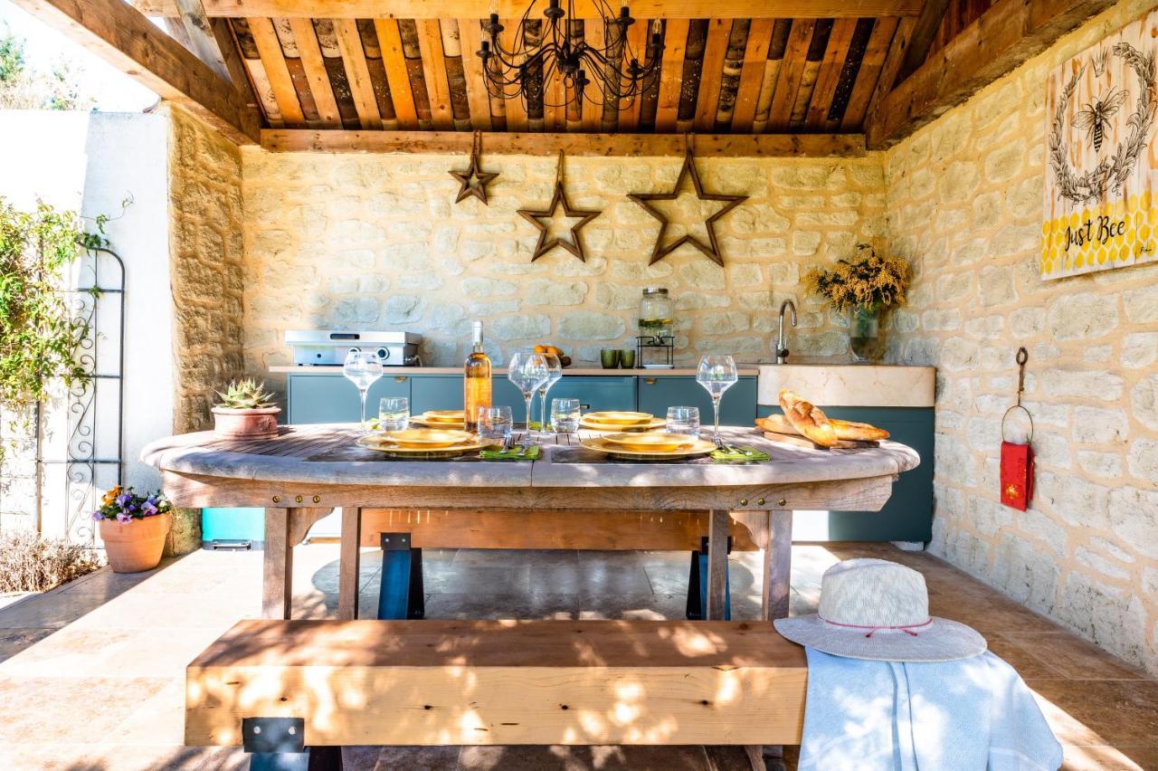 Sous Les Platanes B&B Chateaurenard Bagian luar foto