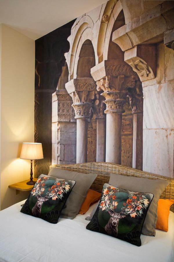 Sous Les Platanes B&B Chateaurenard Bagian luar foto